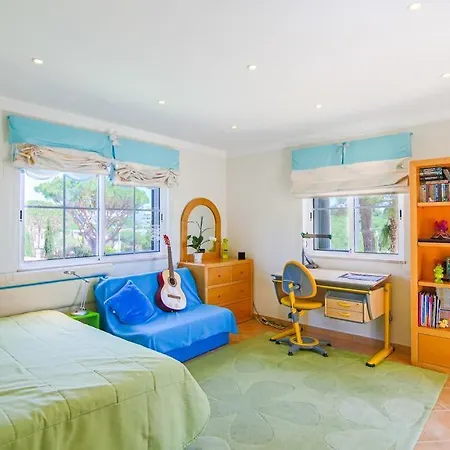 Sleeps 7 Pool Air Con Wifi فيلة فالي دو لوبو