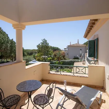 Sleeps 7 Pool Air Con Wifi